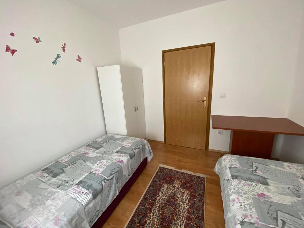 Renic Apartments نين المظهر الخارجي الصورة