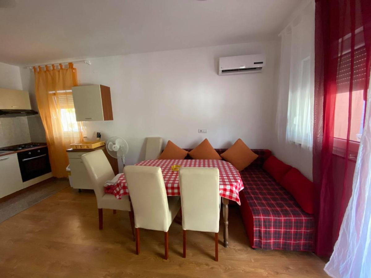 Renic Apartments نين المظهر الخارجي الصورة