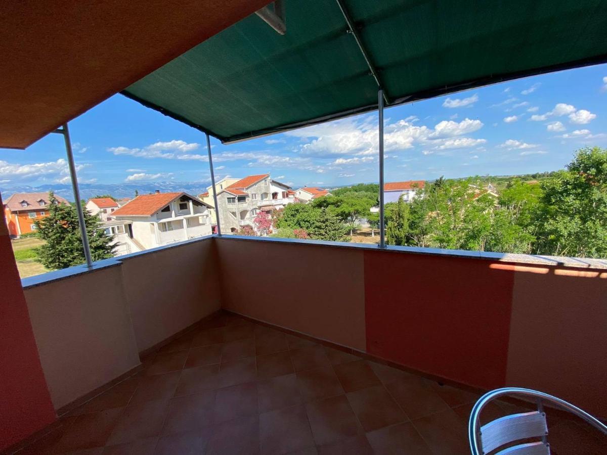 Renic Apartments نين المظهر الخارجي الصورة