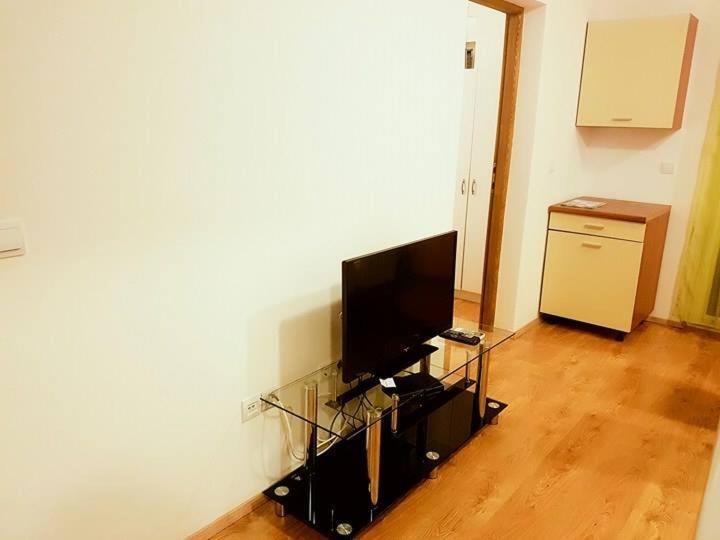 Renic Apartments نين المظهر الخارجي الصورة