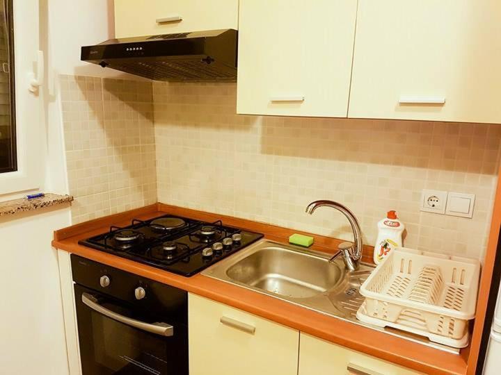 Renic Apartments نين المظهر الخارجي الصورة